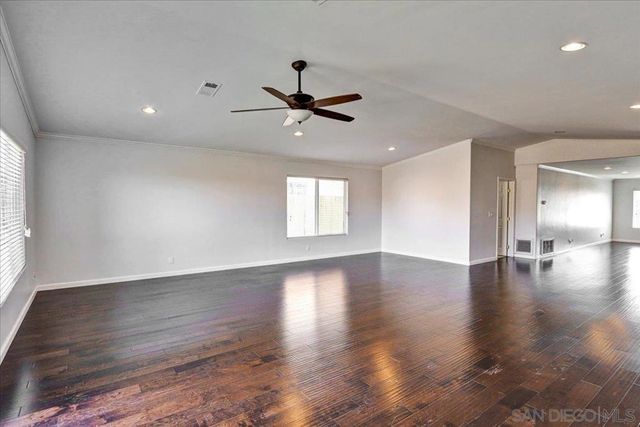 10442 Glenellen Ave, San Diego, CA 92126