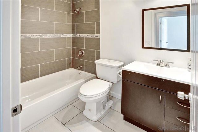 10442 Glenellen Ave, San Diego, CA 92126