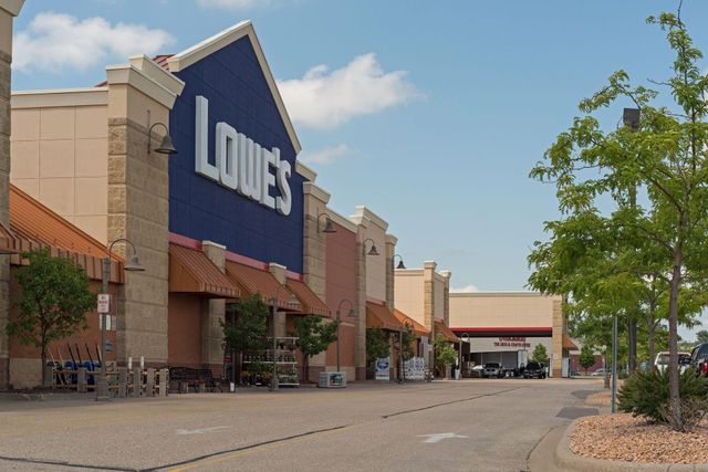 2430 Jewel Lane N, Plymouth, MN 55447