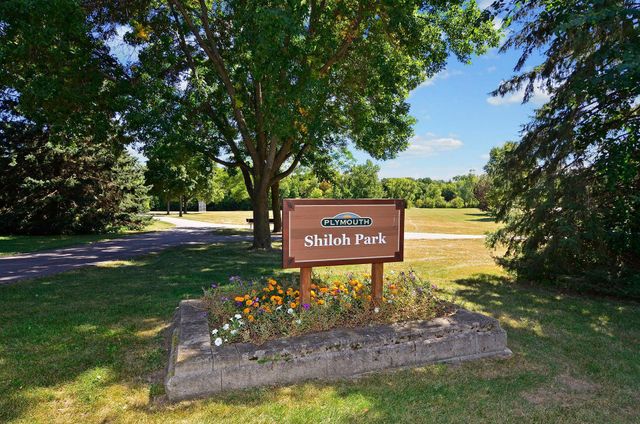 2430 Jewel Lane N, Plymouth, MN 55447