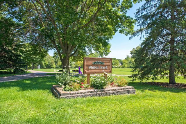 2430 Jewel Lane N, Plymouth, MN 55447