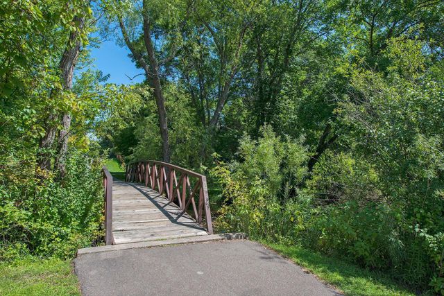 2430 Jewel Lane N, Plymouth, MN 55447