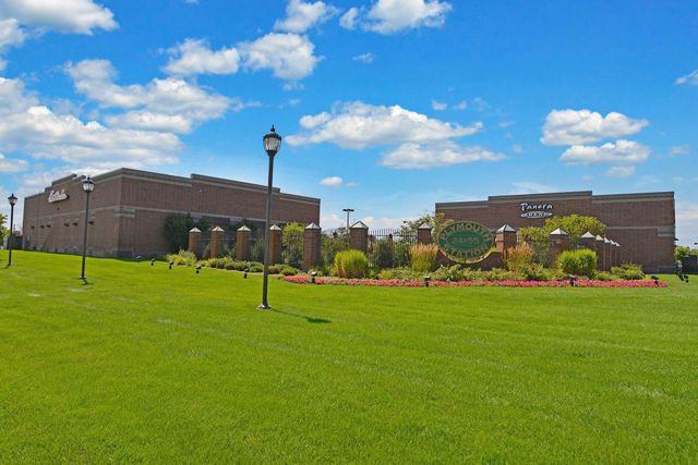 2430 Jewel Lane N, Plymouth, MN 55447