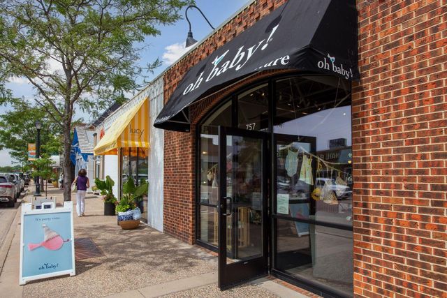 2430 Jewel Lane N, Plymouth, MN 55447