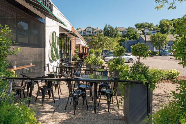 2430 Jewel Lane N, Plymouth, MN 55447