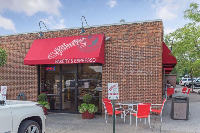 2430 Jewel Lane N, Plymouth, MN 55447