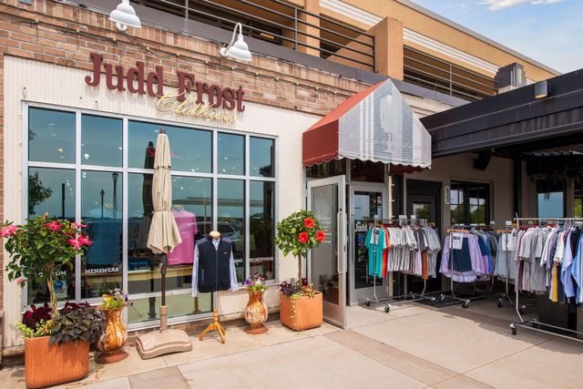 2430 Jewel Lane N, Plymouth, MN 55447