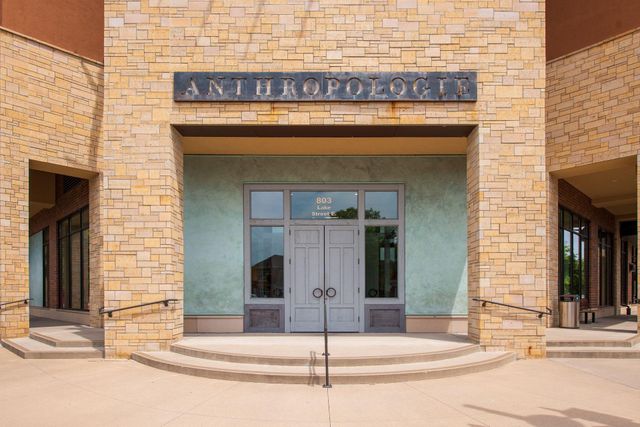 2430 Jewel Lane N, Plymouth, MN 55447