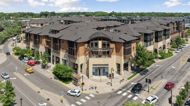 2430 Jewel Lane N, Plymouth, MN 55447