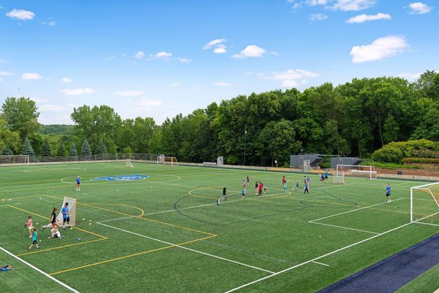 2430 Jewel Lane N, Plymouth, MN 55447