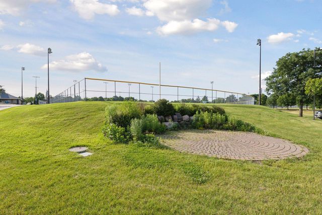 2430 Jewel Lane N, Plymouth, MN 55447