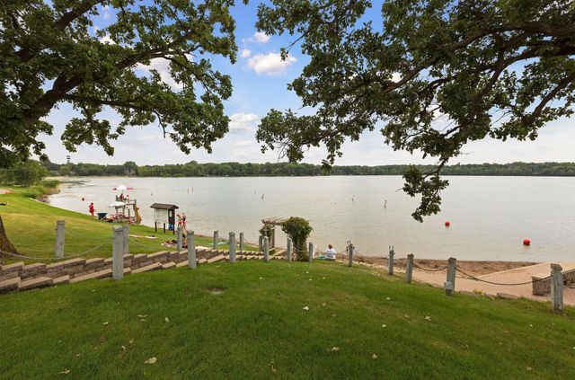 2430 Jewel Lane N, Plymouth, MN 55447