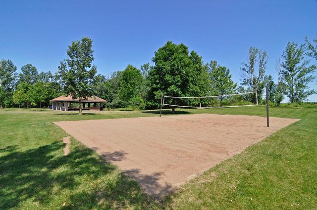 2430 Jewel Lane N, Plymouth, MN 55447