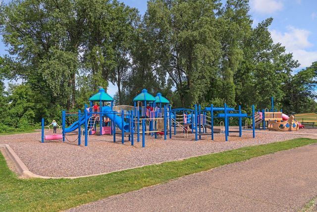 2430 Jewel Lane N, Plymouth, MN 55447