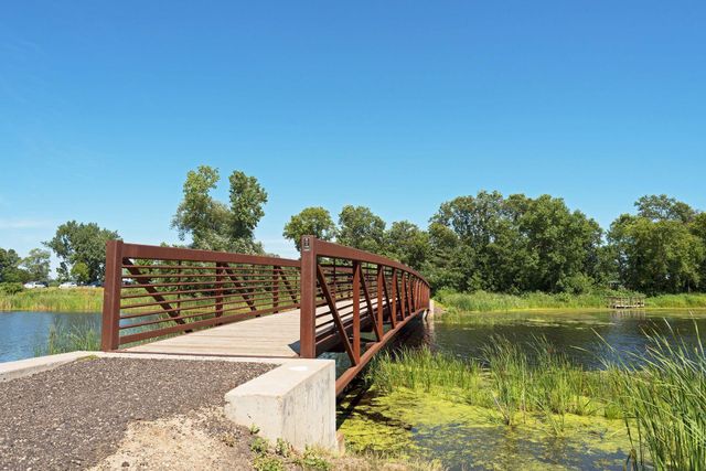 2430 Jewel Lane N, Plymouth, MN 55447