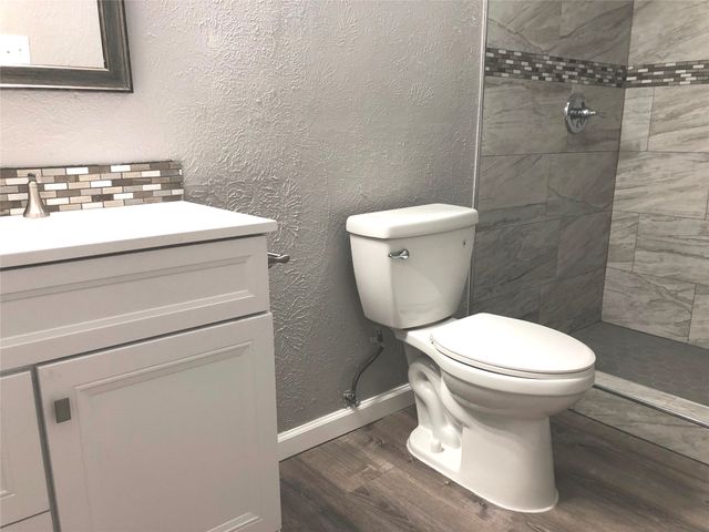 4729 Nash Drive, The Colony, TX 75056