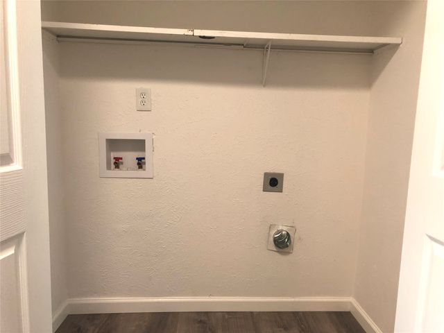 4729 Nash Drive, The Colony, TX 75056