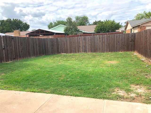4729 Nash Drive, The Colony, TX 75056