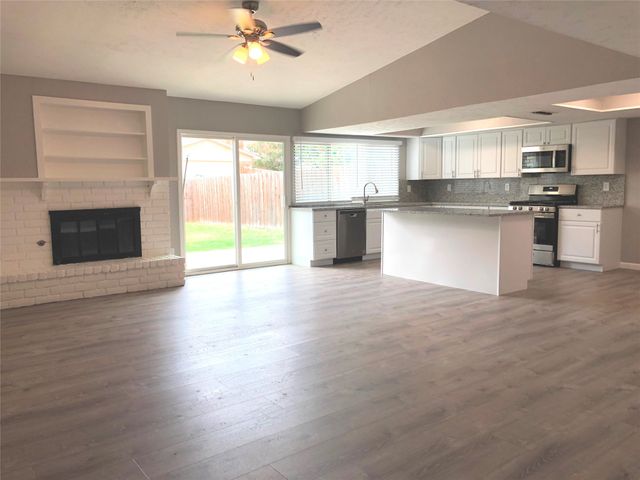 4729 Nash Drive, The Colony, TX 75056