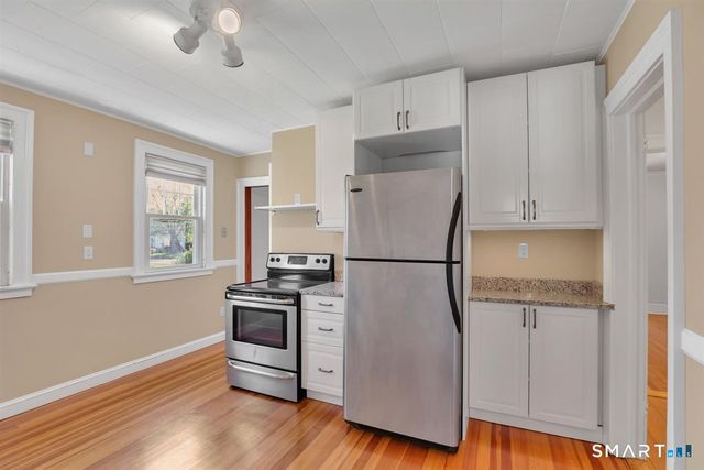 152 Brace Road, West Hartford, CT 06107