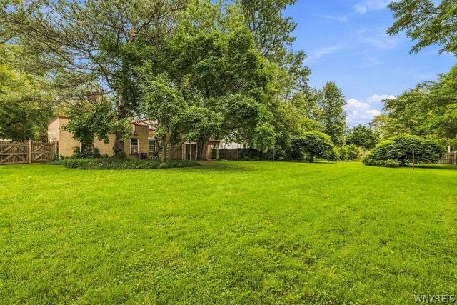 8254 Buffalo Avenue, Niagara Falls, NY 14304