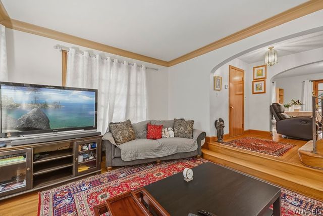 8254 Buffalo Avenue, Niagara Falls, NY 14304