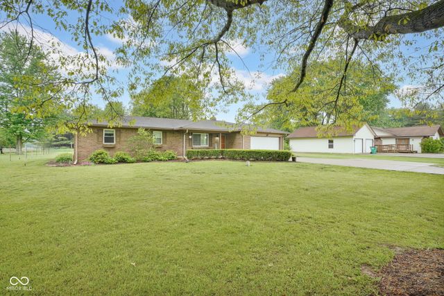 4611 E County Road 100 N, Avon, IN 46123