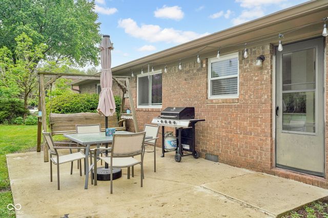4611 E County Road 100 N, Avon, IN 46123