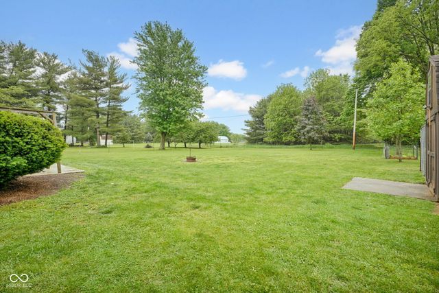 4611 E County Road 100 N, Avon, IN 46123