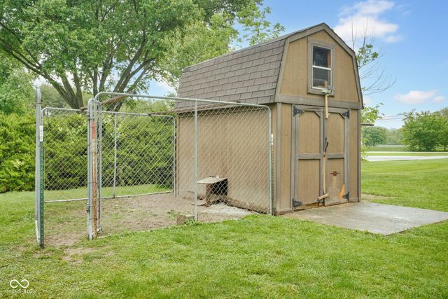 4611 E County Road 100 N, Avon, IN 46123