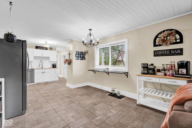 4611 E County Road 100 N, Avon, IN 46123