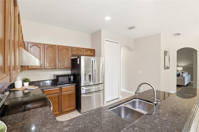 3904 HEIRLOOM ROSE PLACE, Oviedo, FL 32766