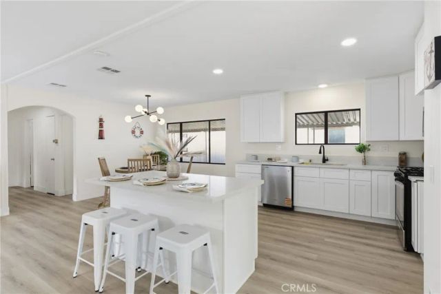 300 N Rampart 152, Orange, CA 92868