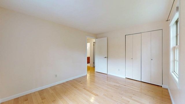 60 Wrentham Rd, Worcester, MA 01602