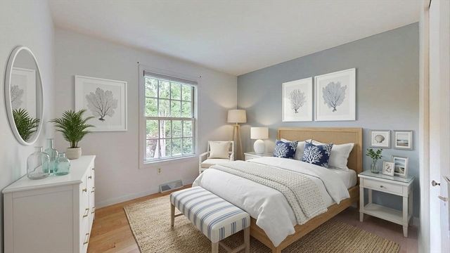 60 Wrentham Rd, Worcester, MA 01602