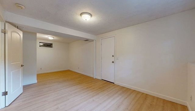 60 Wrentham Rd, Worcester, MA 01602