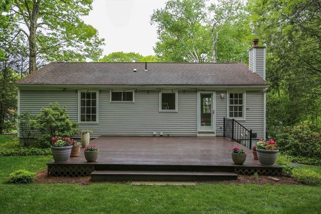 60 Wrentham Rd, Worcester, MA 01602