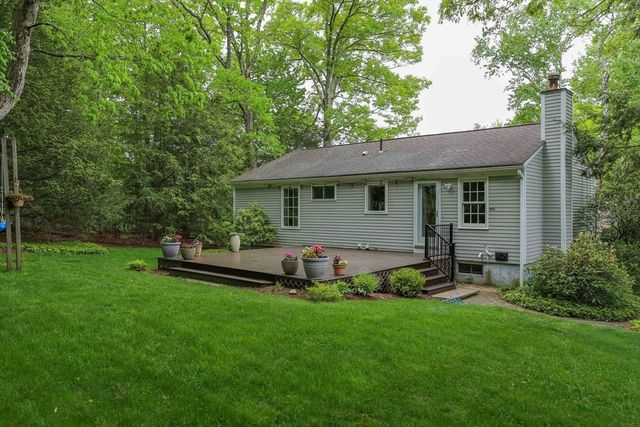 60 Wrentham Rd, Worcester, MA 01602
