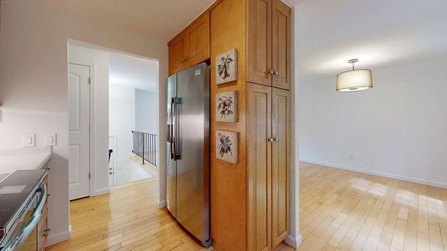 60 Wrentham Rd, Worcester, MA 01602