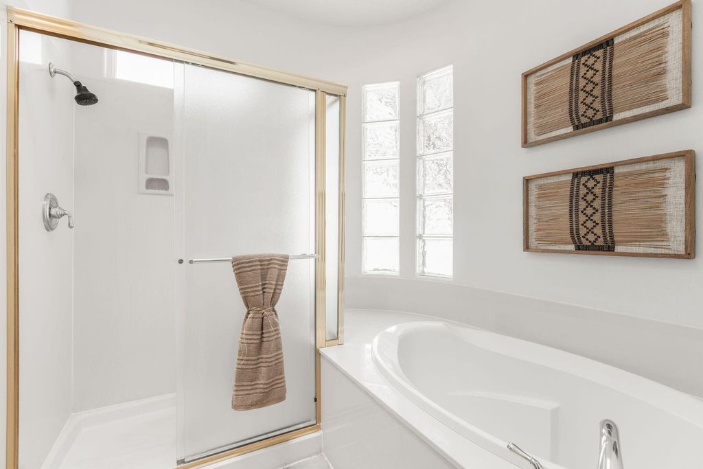 Image 25 of property listing at 4509 Miramar Drive NW, Albuquerque, NM 87114