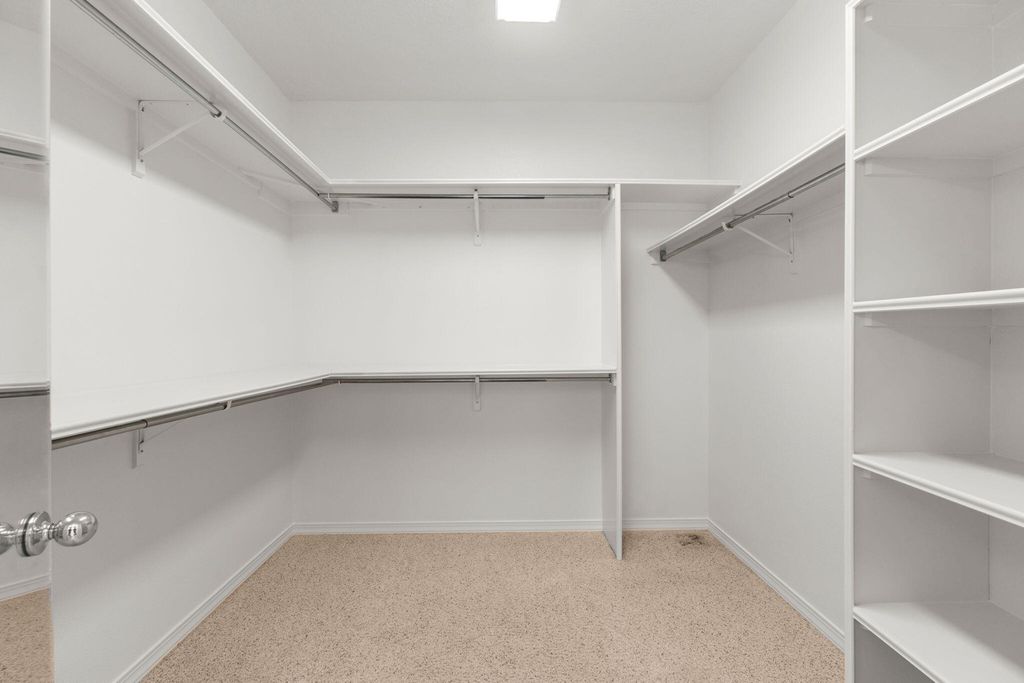 Image 27 of property listing at 4509 Miramar Drive NW, Albuquerque, NM 87114