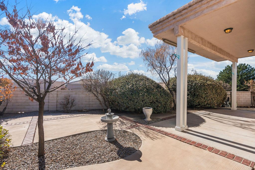 Image 35 of property listing at 4509 Miramar Drive NW, Albuquerque, NM 87114