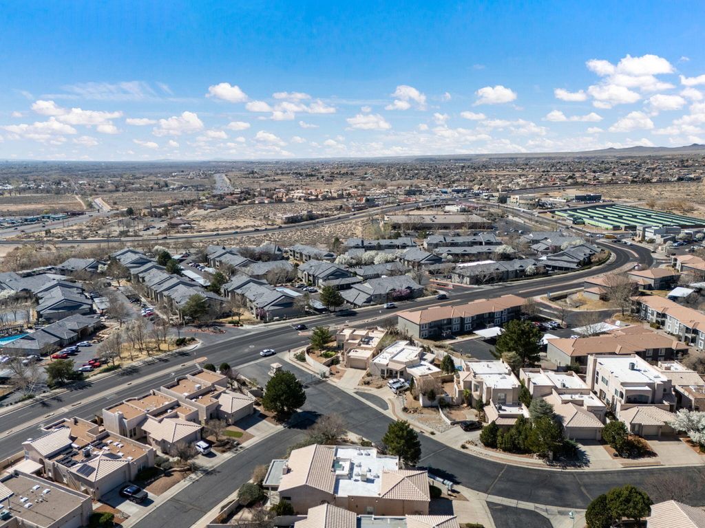 Image 44 of property listing at 4509 Miramar Drive NW, Albuquerque, NM 87114