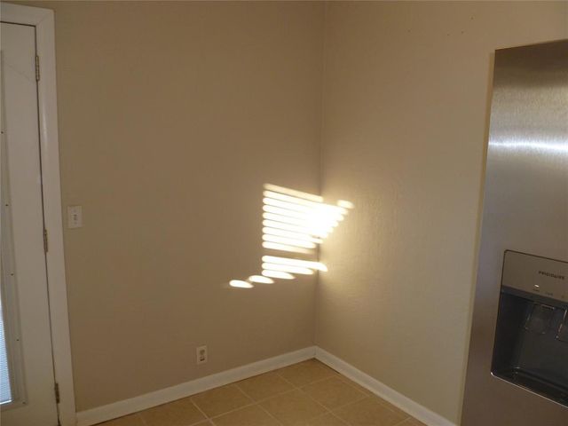 9648 hefner village Boulevard, Oklahoma City, OK 73162