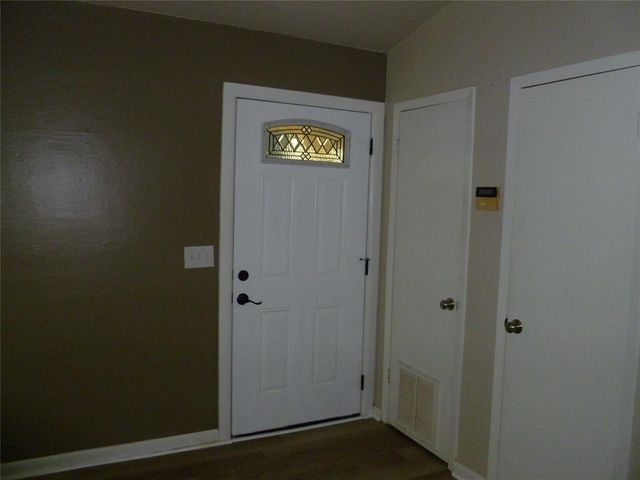 9648 hefner village Boulevard, Oklahoma City, OK 73162