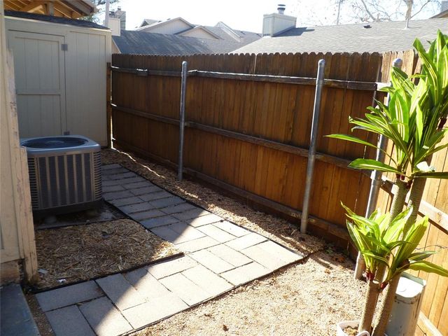 9648 hefner village Boulevard, Oklahoma City, OK 73162