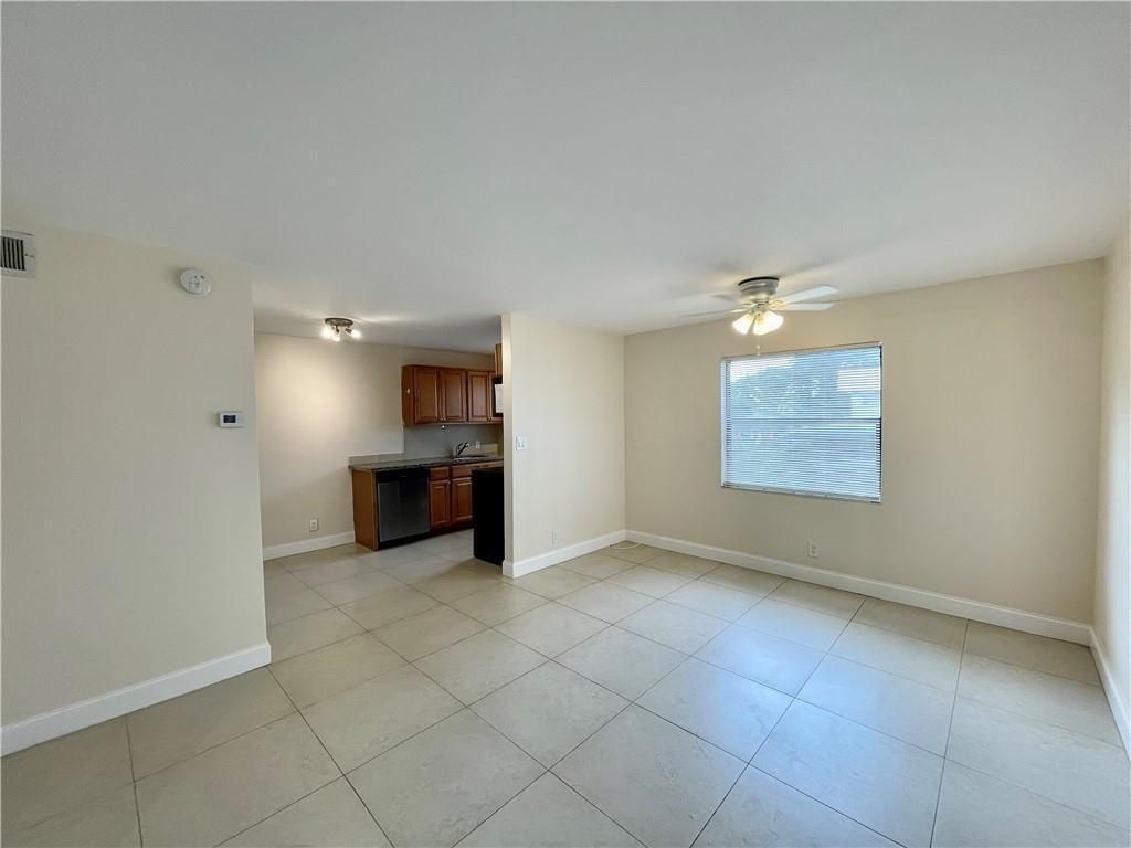607 NE 29TH Drive 18, Wilton Manors, FL 33334