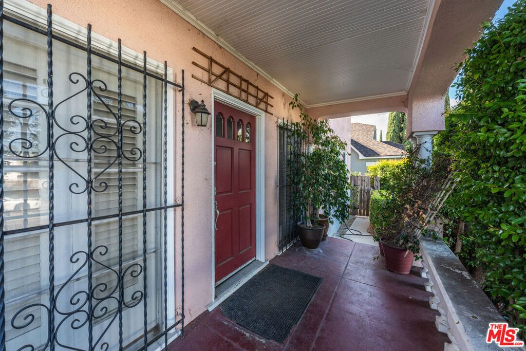 4098 W 23rd Street, Los Angeles, CA 90018 — photo 4