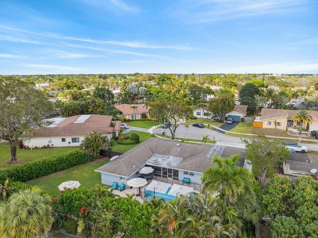 5330 SW 19th Street, Plantation, FL 33317