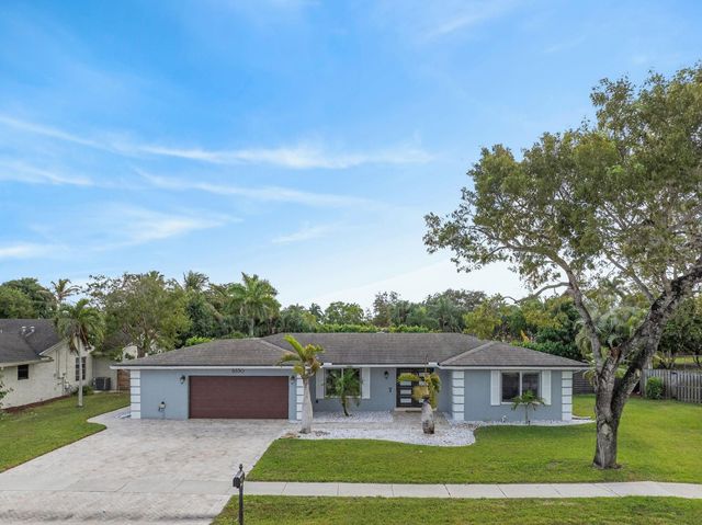 5330 SW 19th Street, Plantation, FL 33317